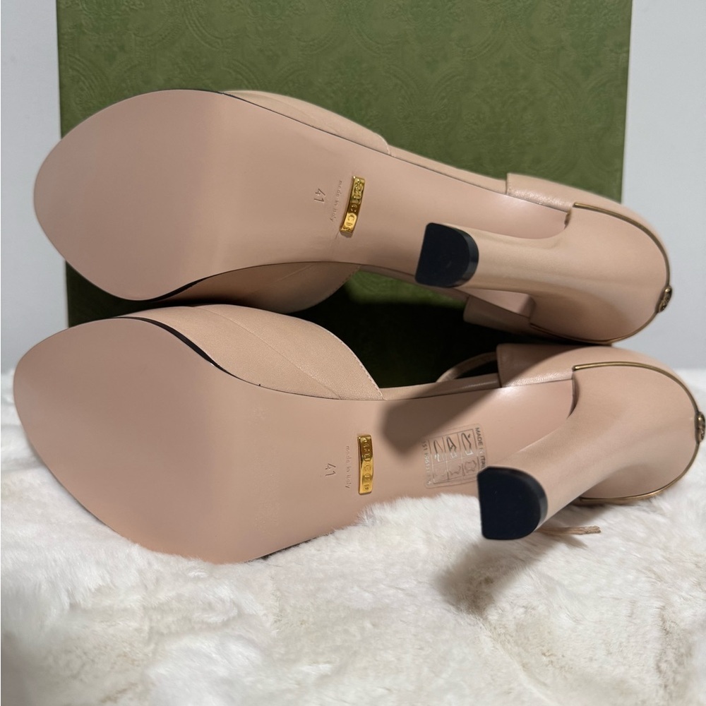 Gucci Women's Pink Platform Heels - Picture 5 of 6